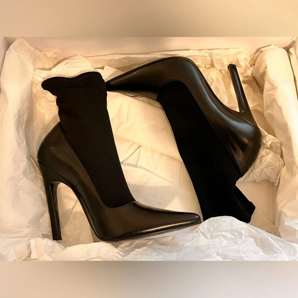 FINAL PRICE Balenciaga Leather Ankle Sock Boots - Picture 13 of 15